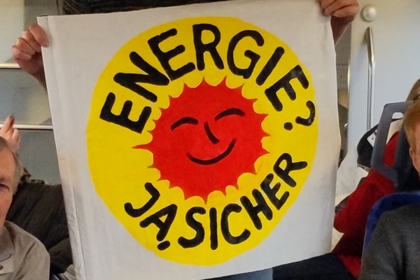 Auf dem Weg zur Abschaltparty nach München: Mitglieder des Bund Naturschutz und der GRÜNEN