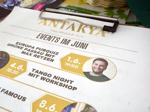 Das Restaurant Antakya in Passau veranstaltet jedes Wochenende Events zu leckerem türkischen Essen. Den Juni durften wir mit unserem Pubquiz eröffnen | Foto: Claudia Woller Das Restaurant Antakya in Passau veranstaltet jedes Wochenende Events zu leckerem türkischen Essen. Den Juni durften wir mit unserem Pubquiz eröffnen | Foto: Claudia Woller