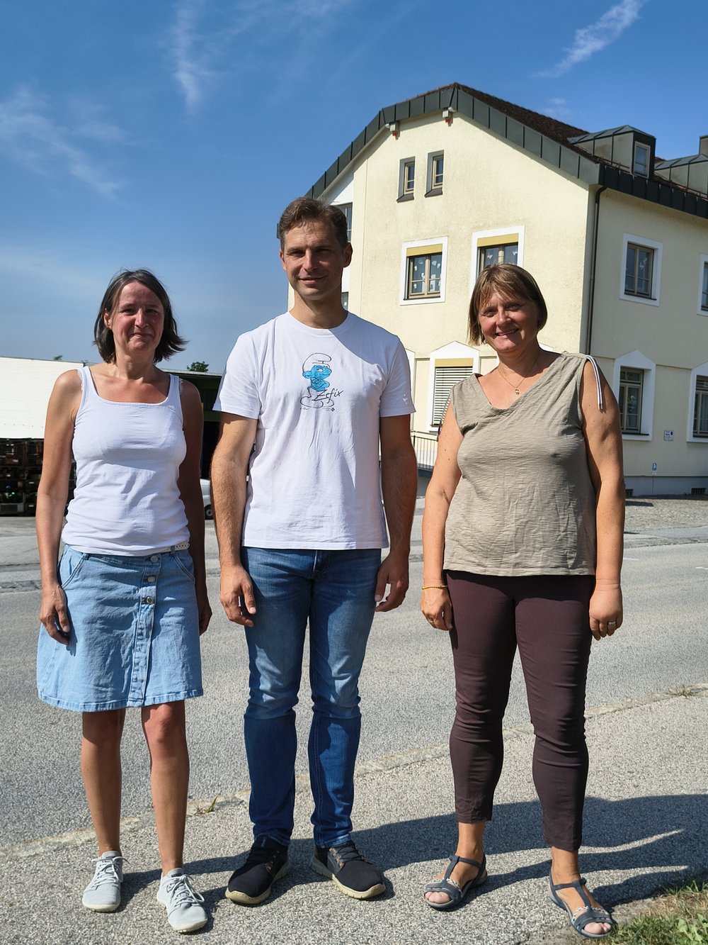 Kreisvorsitzende Verena Regner, Landtagsabgeordneter Toni Schuberl und Gemeinderätin Alexandra Scharinger