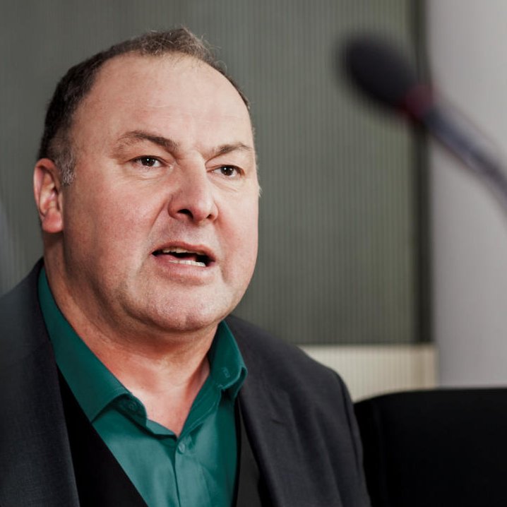 Erhard Grundl, für Niederbayern im Bundestag. U. a. Kulturpolitischer Sprecher der Fraktion Bündnis 90/DIE GRÜNEN Erhard Grundl, für Niederbayern im Bundestag. U. a. Kuturpolitischer Sprecher der Fraktion Bündnis 90/Die Grünen